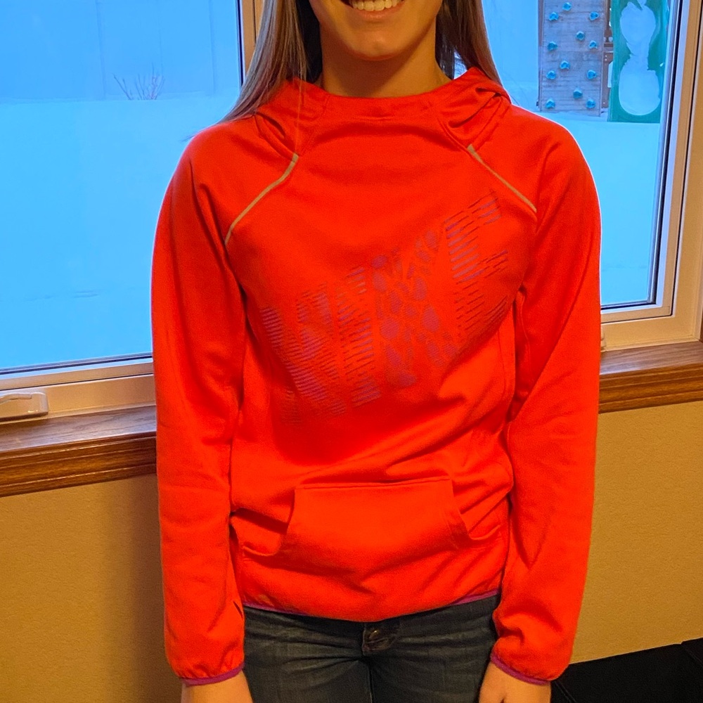 Nike sweatshirt